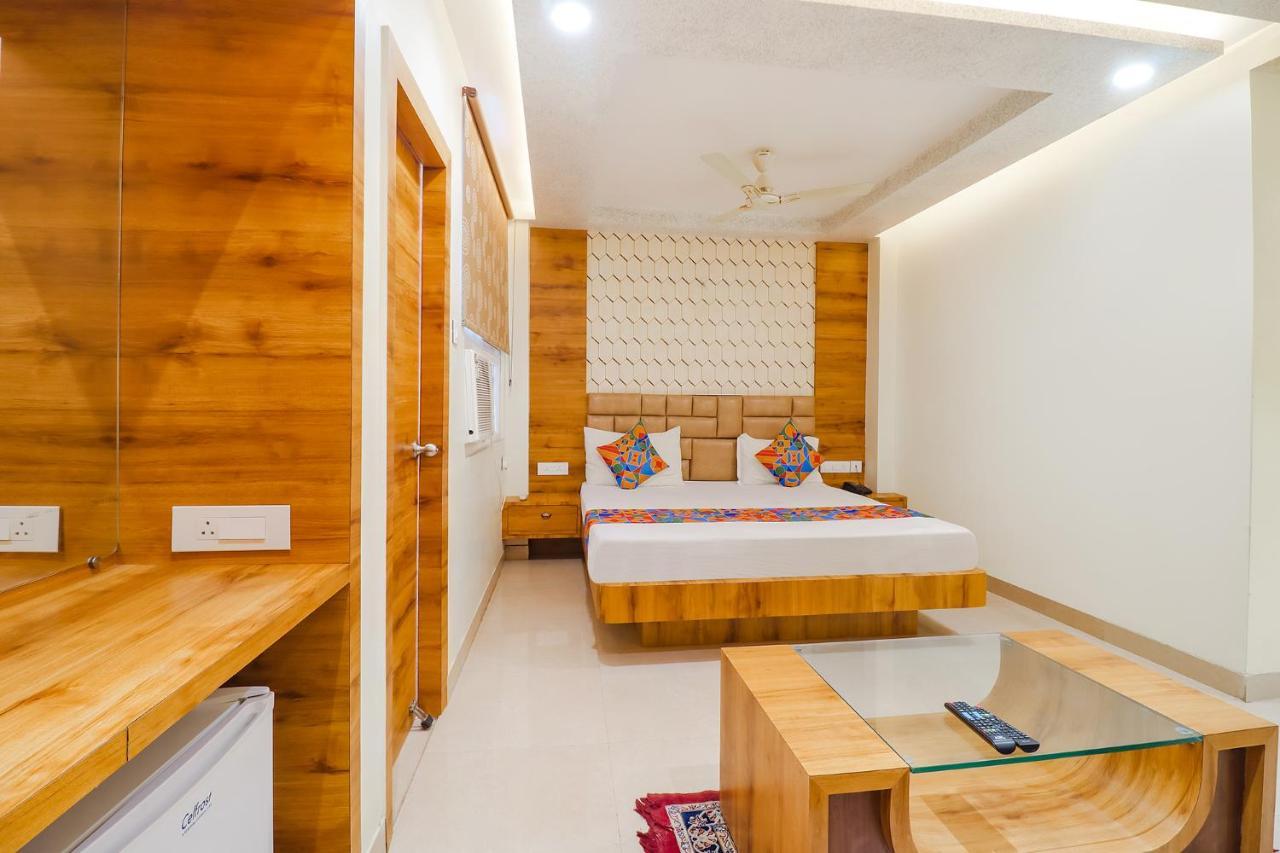 Fabhotel Holiday Grand パトナー エクステリア 写真